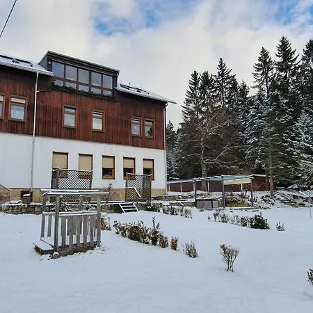 Erzgrün - Aktiv Und Entspannt Im Grünen